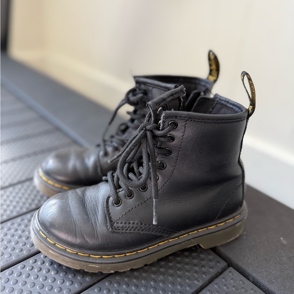 Dr Martens Kids Black Lace-Up Boots